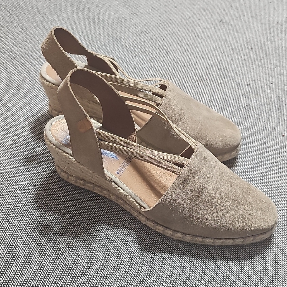 Verbenas 8.5 / 39 Suede Espadrille Wedge Sandals - Tan Made in Spain